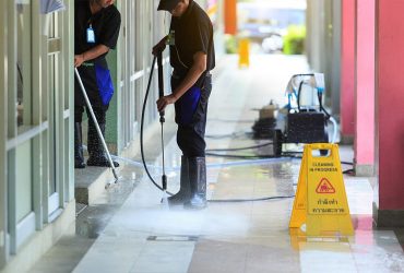 home-cleaning-companies-umm-al-quwain-body-b-211220220414-1024x640